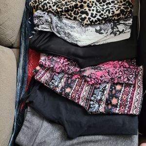 7 pairs of leggings for $8